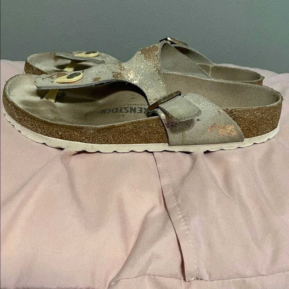 Birkenstock Gizeh Vintage Metallic Rose Copper Suede Nar Size 37 EU/6.5 US - Picture 9 of 10